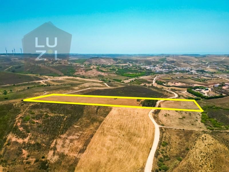Terreno en Vila do Bispo, Portugal 13320 m² No. 225597