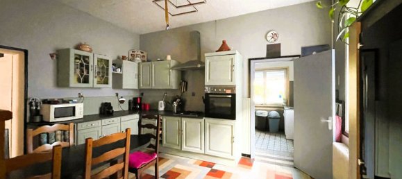 Casa de 3 dormitorios en Bousies, France No. 216400 9