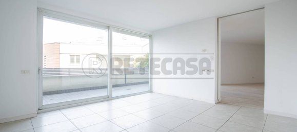 Ático de 3 dormitorios en Vigonza, Italy No. 194207 4