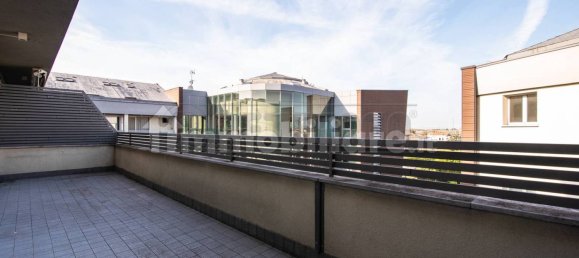 Ático de 3 dormitorios en Vigonza, Italy No. 194207 8