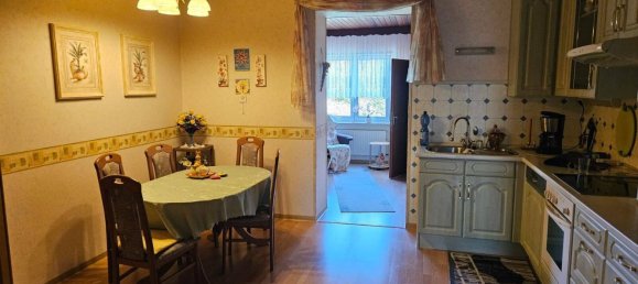 Moradia em banda de 8 divisões em Neunkirchen, Germany N.º 45931 9