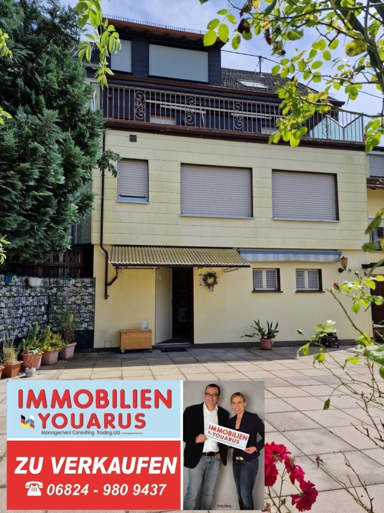 Moradia em banda de 8 divisões em Neunkirchen, Germany N.º 45931