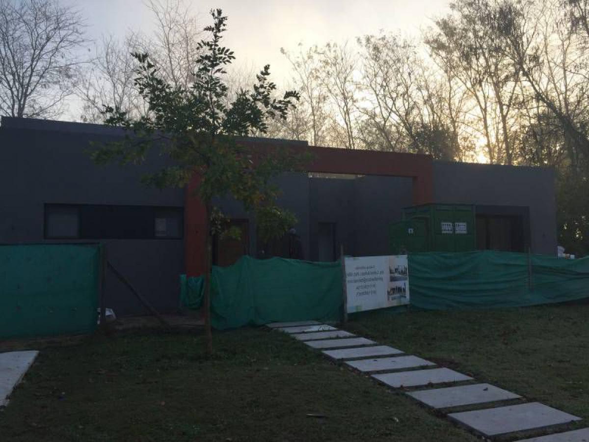 3 Schlafzimmer Haus in Escobar, Argentina, Nr. 89788