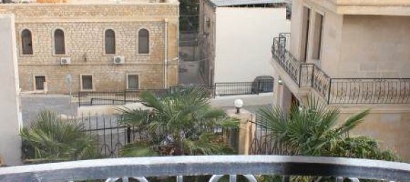 4 bedrooms Apartment in Baku, Azerbaijan No. 648 11