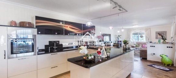 Вилла с 5 спальнями в Аликанте, Испания № 55032 52