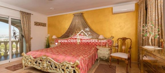 Вилла с 5 спальнями в Аликанте, Испания № 55032 39