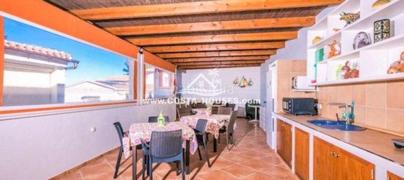 Вилла с 5 спальнями в Аликанте, Испания № 55032 44