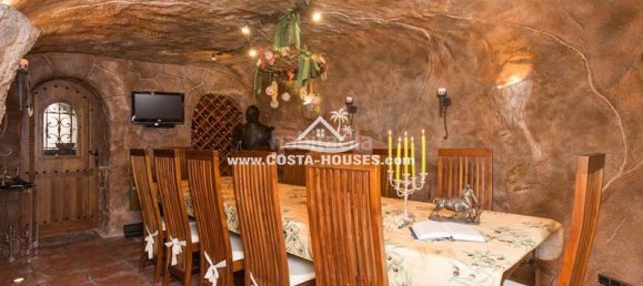 Вилла с 5 спальнями в Аликанте, Испания № 55032 87