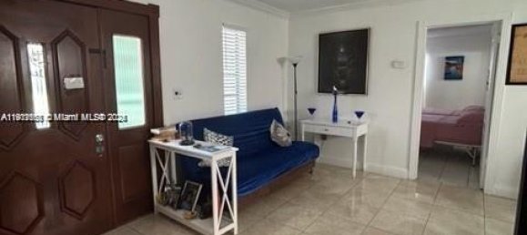 5 dormitorios villa en venta en Miami, Miami-Dade, Florida, USA № 614191 13