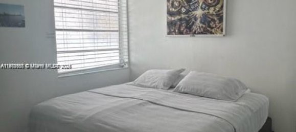 5 dormitorios villa en venta en Miami, Miami-Dade, Florida, USA № 614191 19