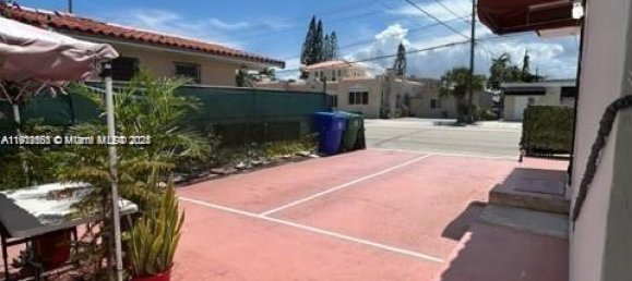 5 dormitorios villa en venta en Miami, Miami-Dade, Florida, USA № 614191 6