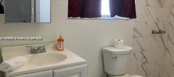 5 dormitorios villa en venta en Miami, Miami-Dade, Florida, USA № 614191 22