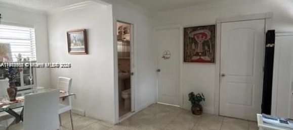 5 dormitorios villa en venta en Miami, Miami-Dade, Florida, USA № 614191 14