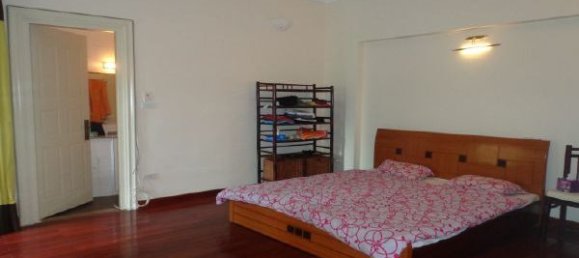 Casa de 4 dormitorios en Tay Ho, Vietnam No. 6812 9