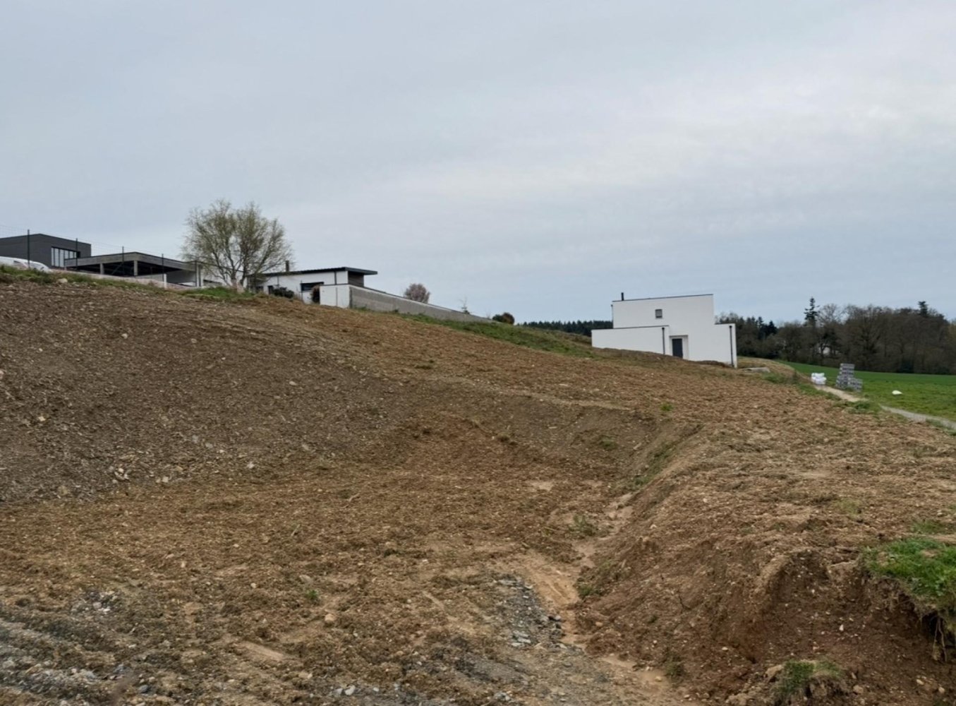 Terrain à Montertelot, France No. 274890