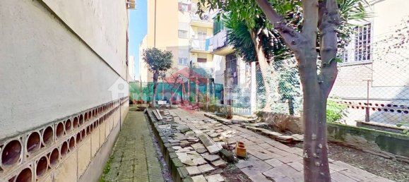 2 bedrooms Apartment in Rome, Italy No. 375612 14