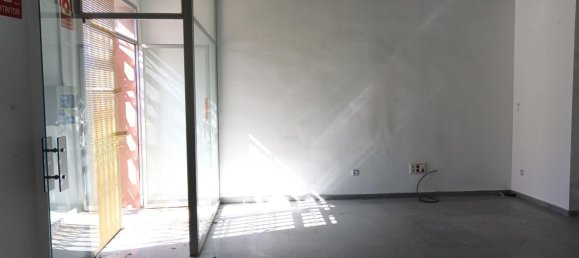 Propriété commerciale à Agreda, Spain 86m² No. 75629 3