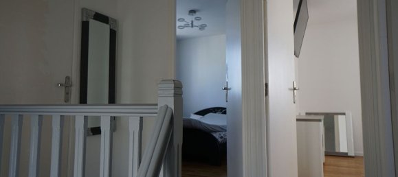 3 bedrooms House in Les Pavillons-sous-Bois, France No. 184713 11