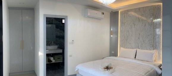 Café/restaurante de 4 dormitorios en Chon Buri, Thailand No. 11715 24