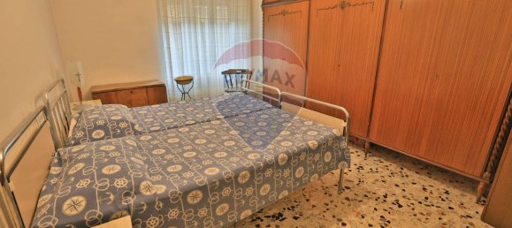 Apartamento de 3 dormitorios en Bollate, Italy No. 357877 15