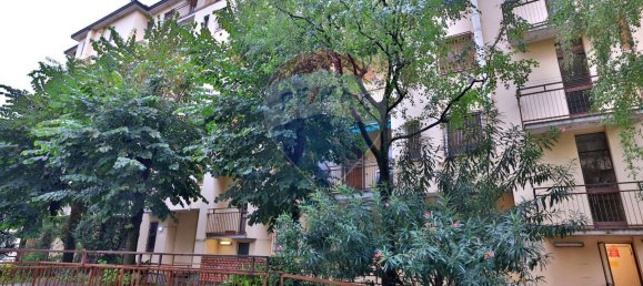 Apartamento de 3 dormitorios en Bollate, Italy No. 357877 23