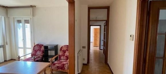Apartamento de 5 habitaciónes en Vecchiano, Italy No. 280171 2