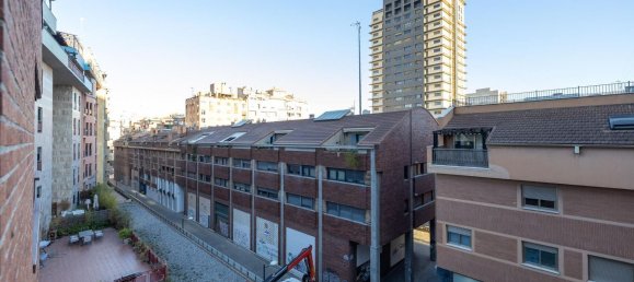 4 bedrooms Apartment in Granada, Spain No. 20046 37