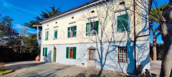 Вилла с 10 спальнями в Санта Луче, Италия № 85355 3