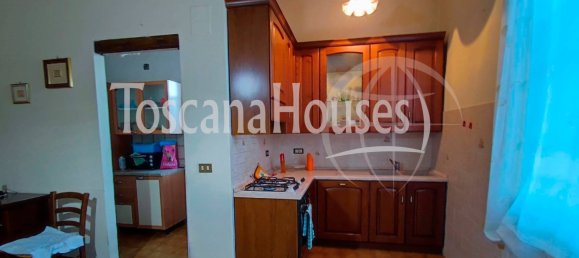 Вилла с 10 спальнями в Санта Луче, Италия № 85355 11