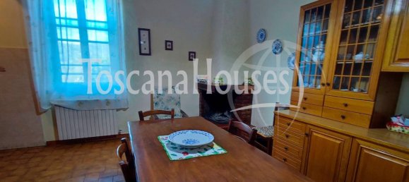 Вилла с 10 спальнями в Санта Луче, Италия № 85355 10