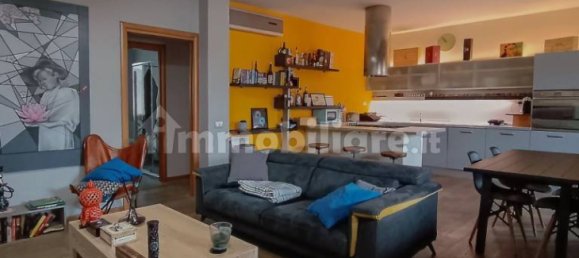 2 bedrooms Apartment in Castegnato, Italy No. 211808 8