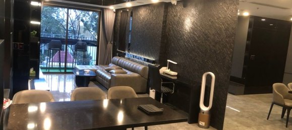 3 bedrooms Apartment in District 10, Vietnam No. 18316 4