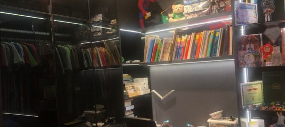 3 bedrooms Apartment in District 10, Vietnam No. 18316 25