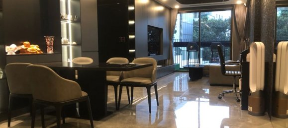 3 bedrooms Apartment in District 10, Vietnam No. 18316 5