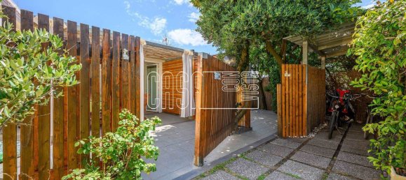 4 bedrooms House in Sarzana, Italy No. 314380 21