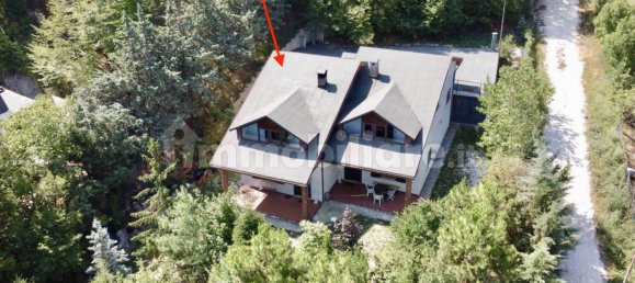 2 bedrooms House in San Ginesio, Italy No. 149718 3