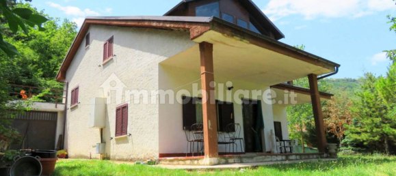 2 bedrooms House in San Ginesio, Italy No. 149718 4