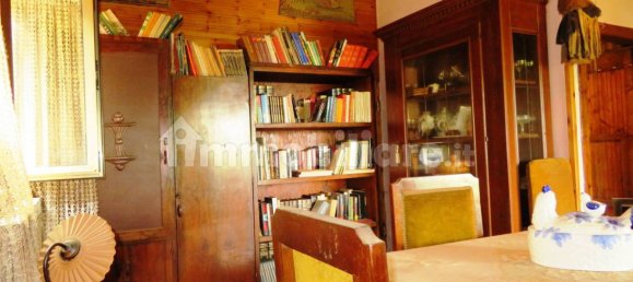 2 bedrooms House in San Ginesio, Italy No. 149718 13