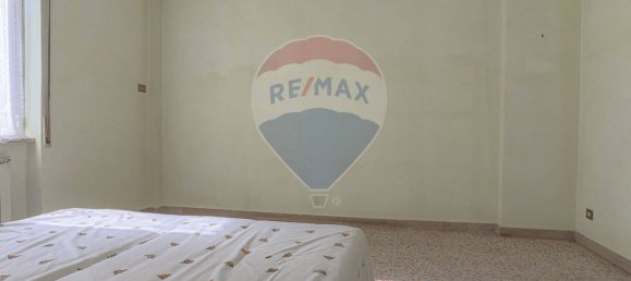 2 Schlafzimmer Wohnung in Rome, Italy, Nr. 58310 10