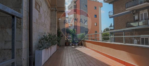 2 Schlafzimmer Wohnung in Rome, Italy, Nr. 58310 27