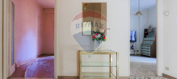 2 Schlafzimmer Wohnung in Rome, Italy, Nr. 58310 6