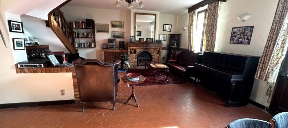 Casa de 6 dormitorios en Saint-Laurent-des-Hommes, France No. 335888 6