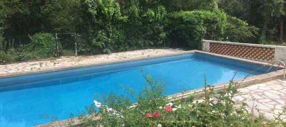 Casa de 6 dormitorios en Saint-Laurent-des-Hommes, France No. 335888 2