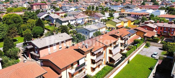 2 Schlafzimmer Wohnung in Capriolo, Italy, Nr. 295812 26