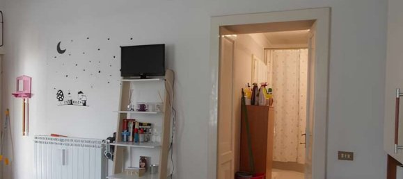 5-salle Appartement à Laveno-Mombello, Italy No. 179890 32