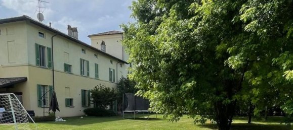 5 rooms House in Piacenza, Italy No. 118446 15