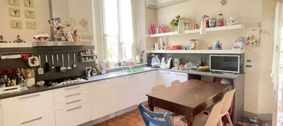 5 rooms House in Piacenza, Italy No. 118446 8