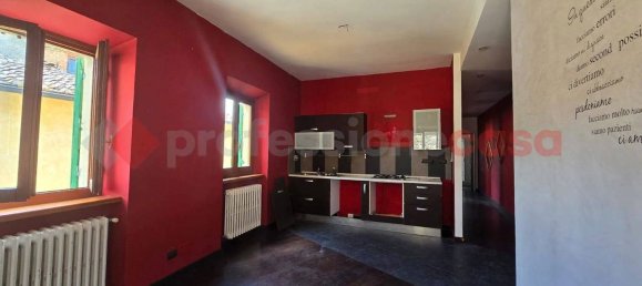 2 Schlafzimmer Wohnung in Arezzo, Italy, Nr. 259463 7