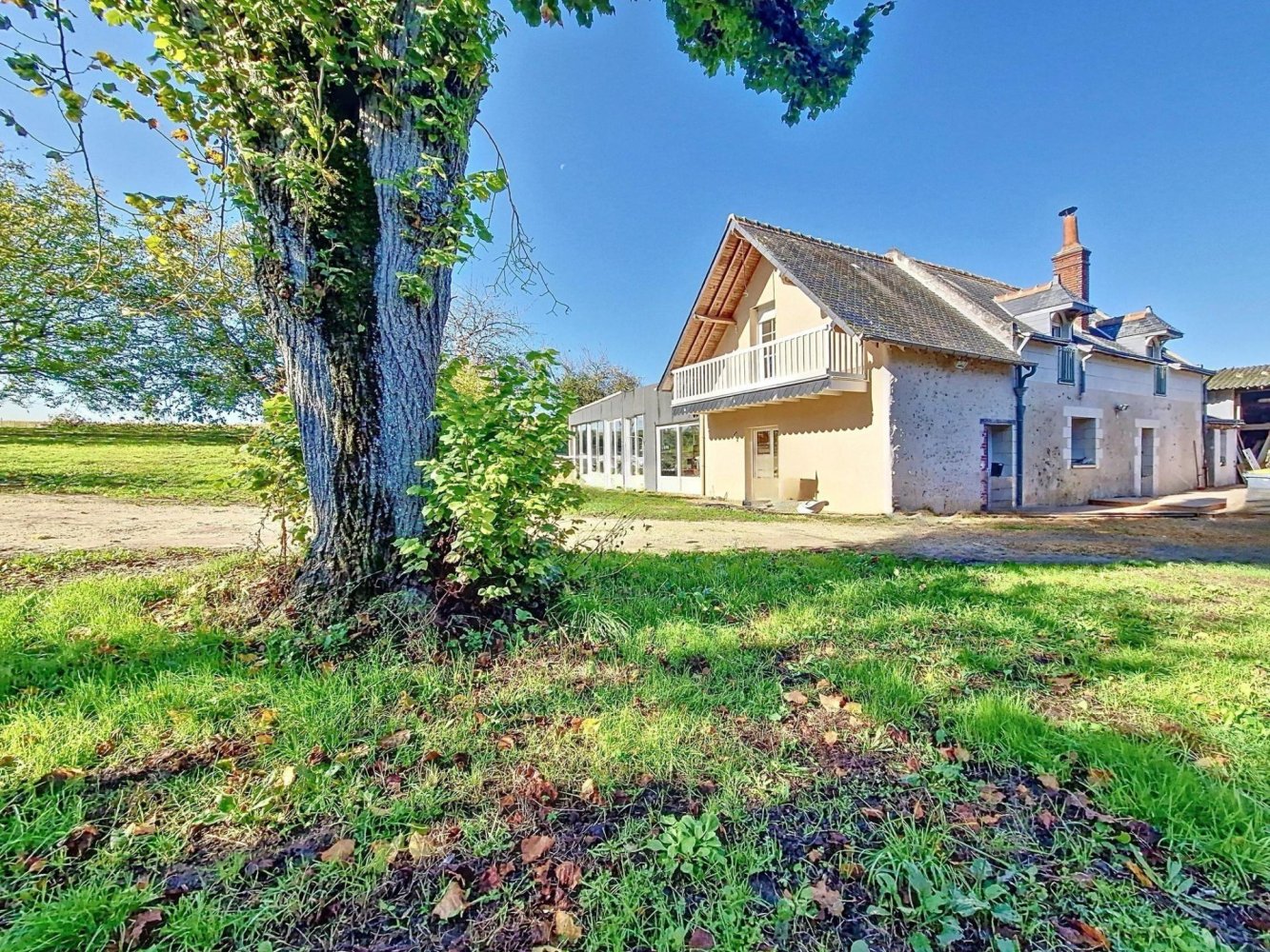 5 Schlafzimmer Haus in Rochecorbon, France, Nr. 234116