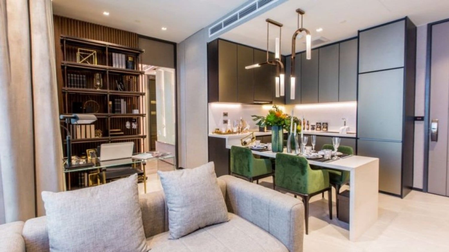 Кондоминиум  с 2 спальнями в Hyde Heritage Thonglor, Бангкок, Таиланд № 28544